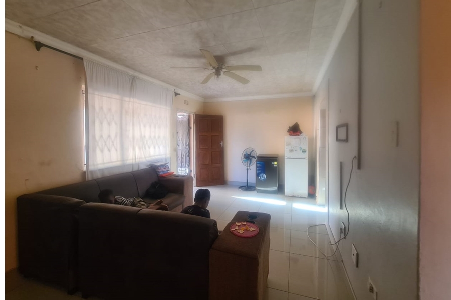 3 Bedroom Property for Sale in Brackenham KwaZulu-Natal