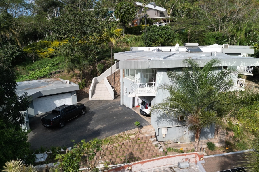6 Bedroom Property for Sale in Westville Central KwaZulu-Natal
