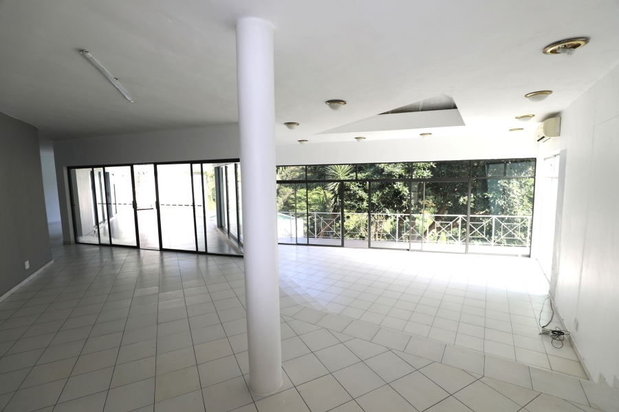 6 Bedroom Property for Sale in Westville Central KwaZulu-Natal