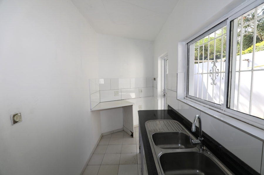 6 Bedroom Property for Sale in Westville Central KwaZulu-Natal
