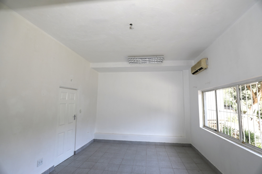 6 Bedroom Property for Sale in Westville Central KwaZulu-Natal