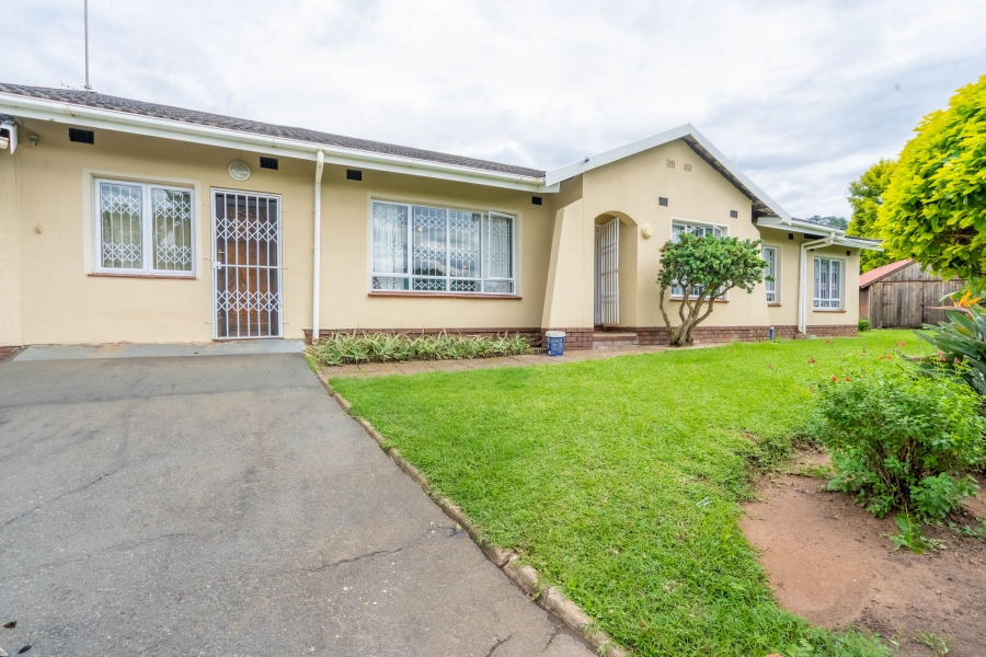 4 Bedroom Property for Sale in New Germany KwaZulu-Natal