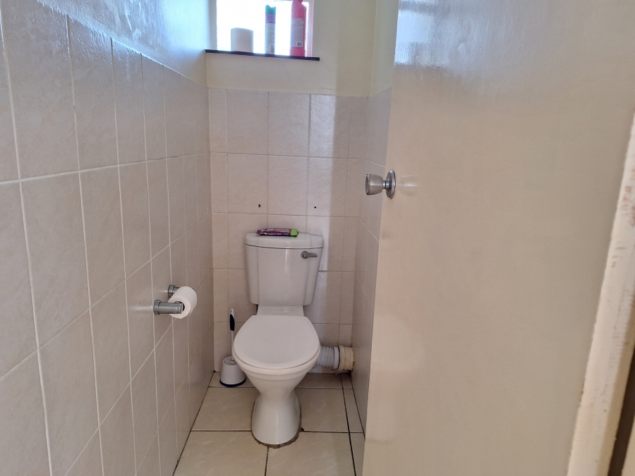 2 Bedroom Property for Sale in North Beach KwaZulu-Natal