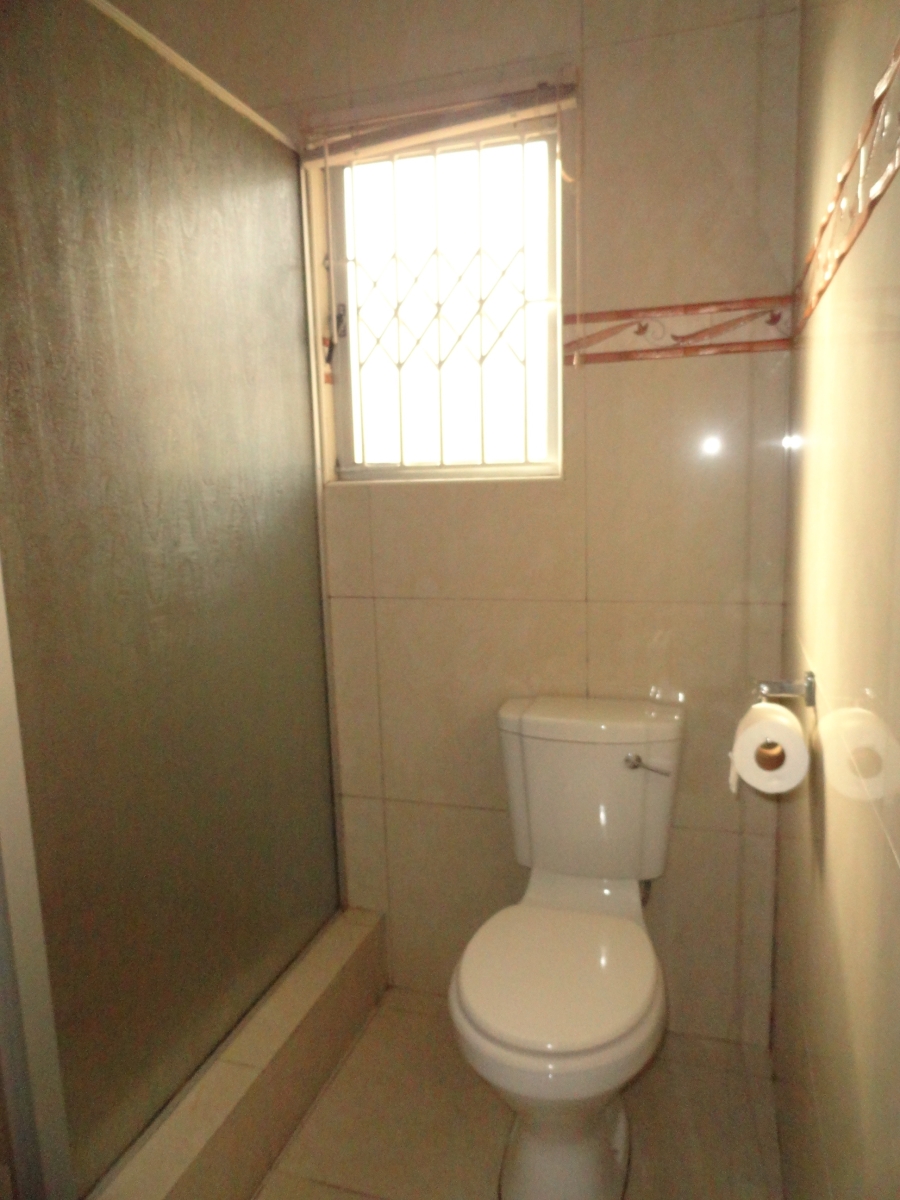 To Let 2 Bedroom Property for Rent in Sunningdale KwaZulu-Natal