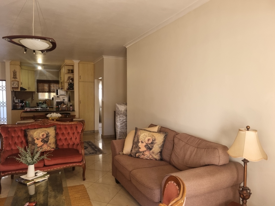 To Let 2 Bedroom Property for Rent in Sunningdale KwaZulu-Natal