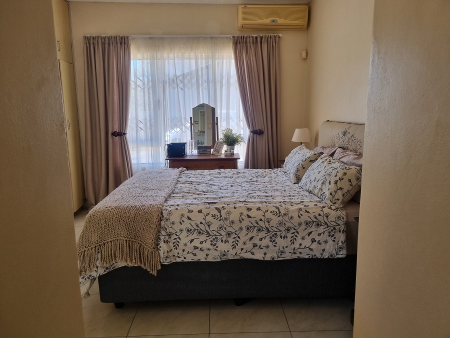 To Let 2 Bedroom Property for Rent in Sunningdale KwaZulu-Natal