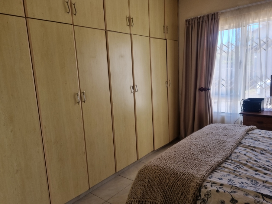 To Let 2 Bedroom Property for Rent in Sunningdale KwaZulu-Natal