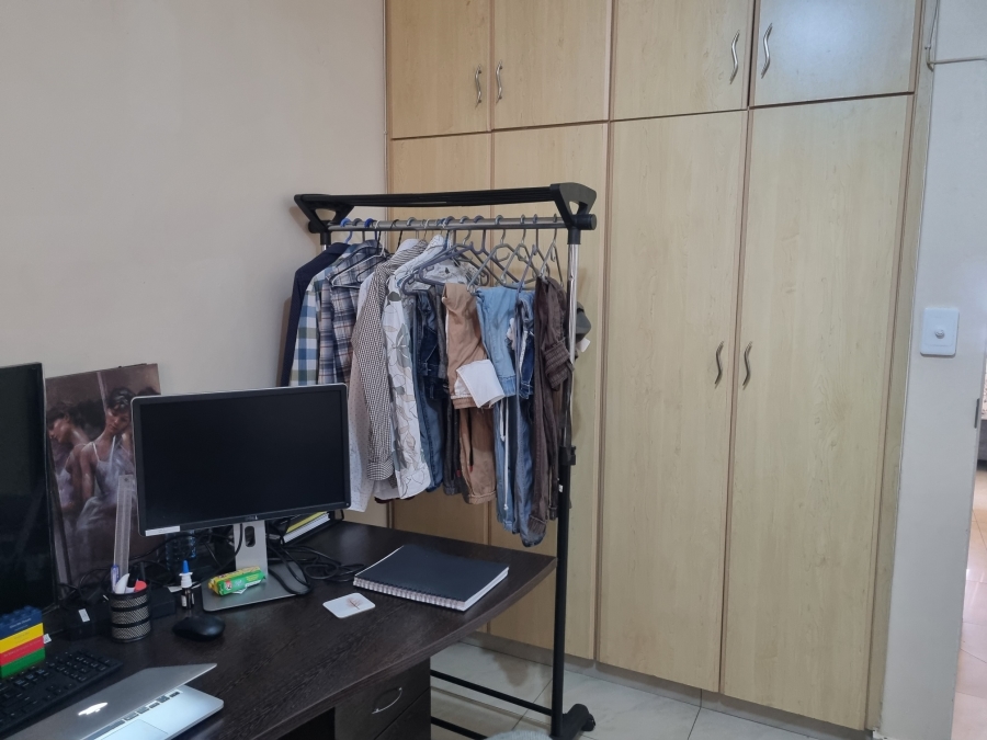 To Let 2 Bedroom Property for Rent in Sunningdale KwaZulu-Natal