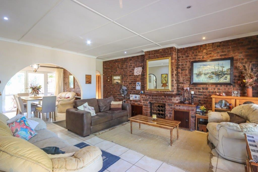 3 Bedroom Property for Sale in Chiltern Hills KwaZulu-Natal