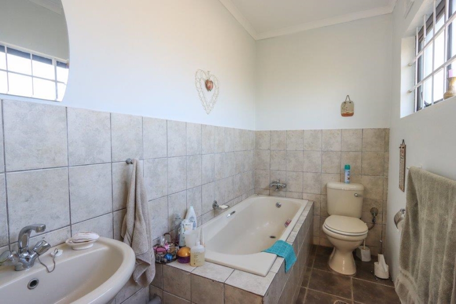 3 Bedroom Property for Sale in Chiltern Hills KwaZulu-Natal