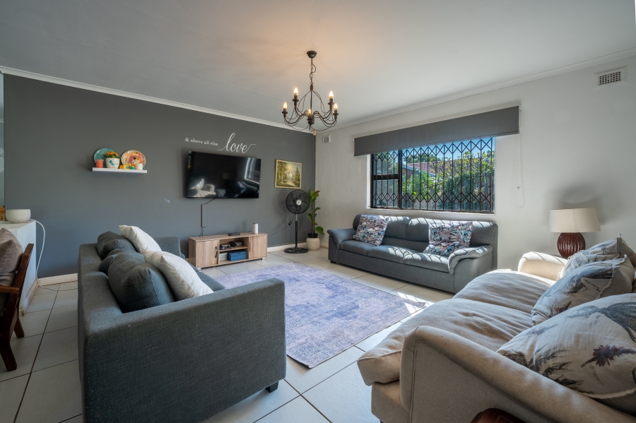 4 Bedroom Property for Sale in Sheffield Beach KwaZulu-Natal