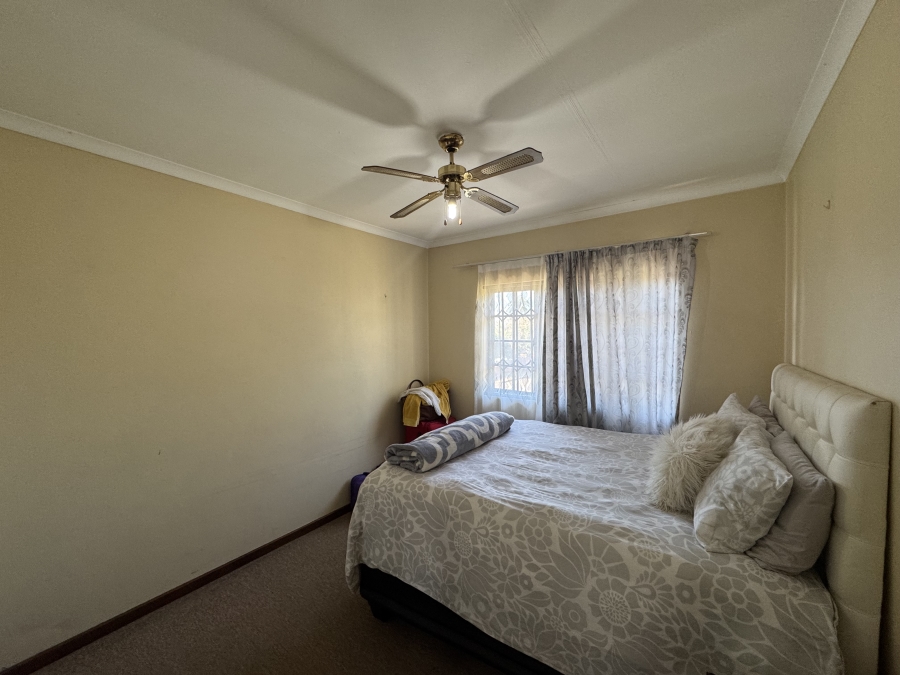 2 Bedroom Property for Sale in Scottsville KwaZulu-Natal