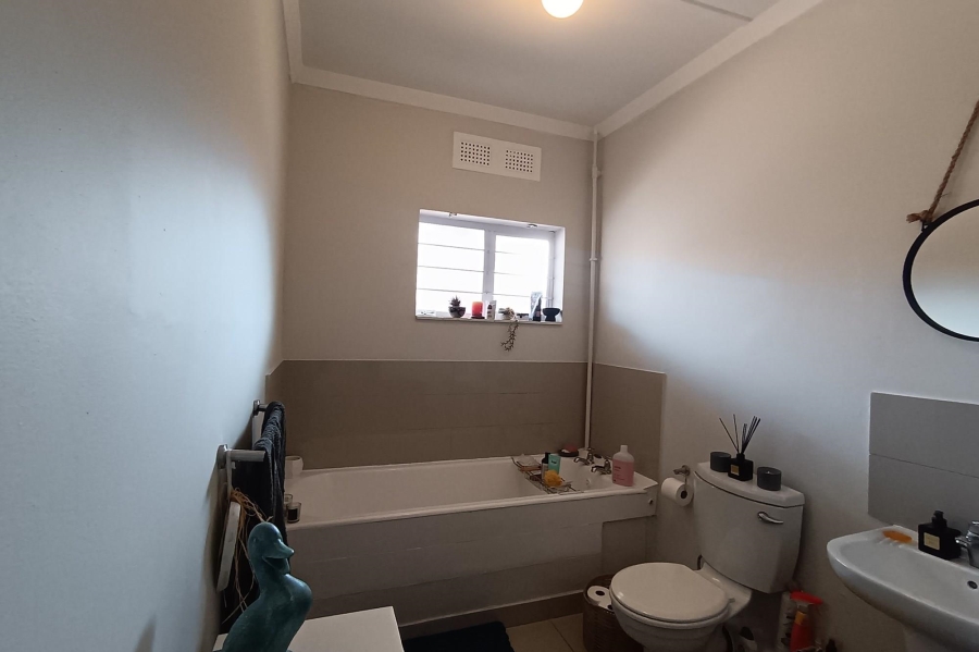 1 Bedroom Property for Sale in Morningside KwaZulu-Natal