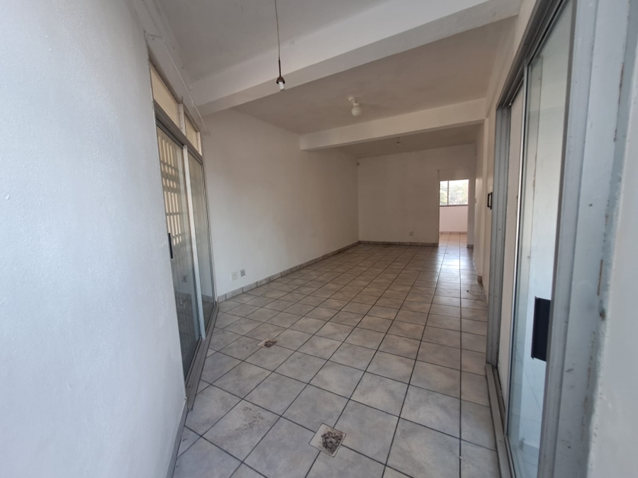 To Let 2 Bedroom Property for Rent in Margate KwaZulu-Natal