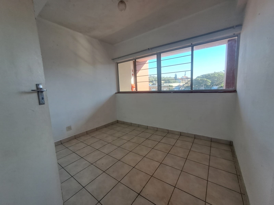 To Let 2 Bedroom Property for Rent in Margate KwaZulu-Natal