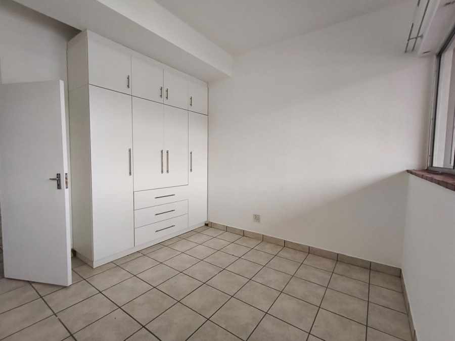 To Let 2 Bedroom Property for Rent in Margate KwaZulu-Natal