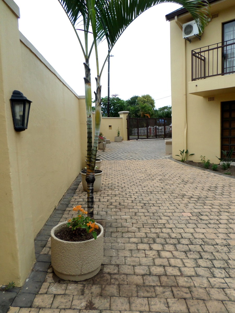 To Let 1 Bedroom Property for Rent in Mount Edgecombe KwaZulu-Natal