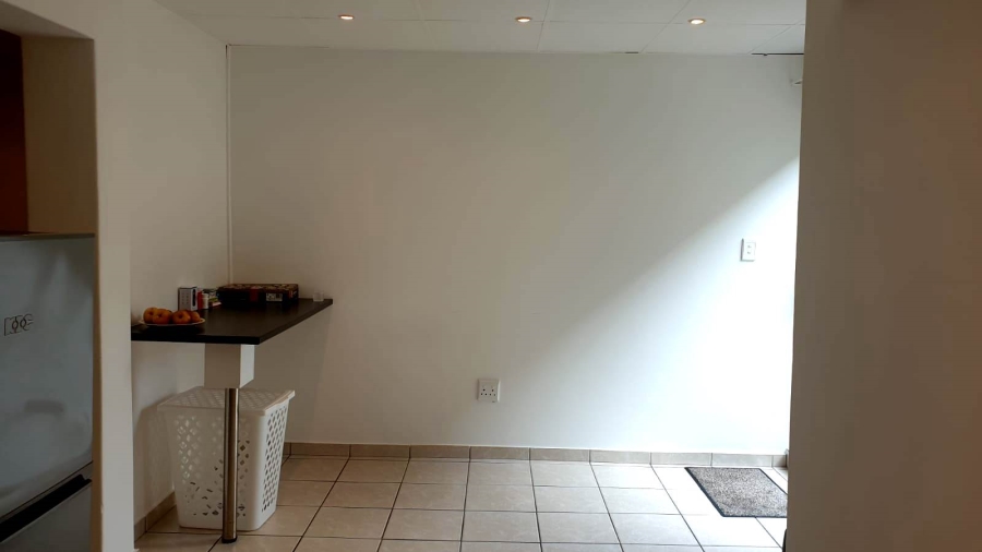 To Let 1 Bedroom Property for Rent in Mount Edgecombe KwaZulu-Natal