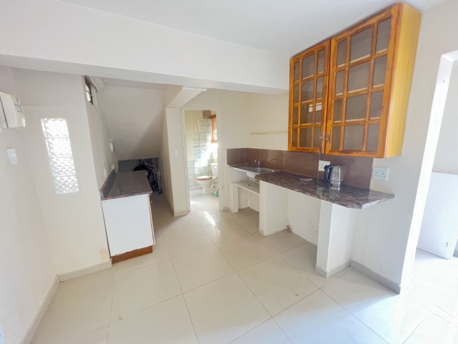 To Let 1 Bedroom Property for Rent in Ramsgate KwaZulu-Natal