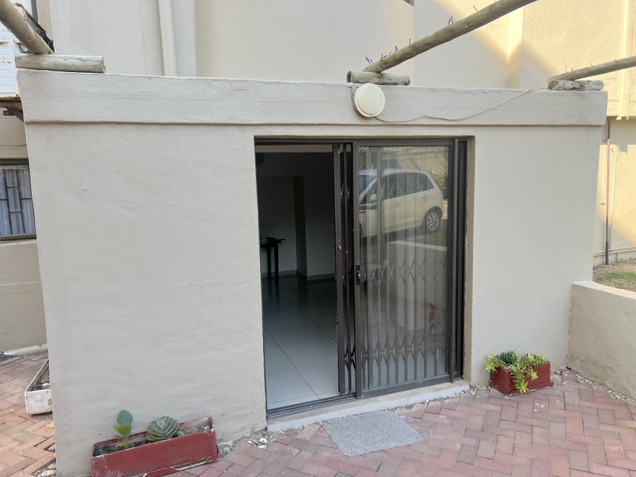To Let 1 Bedroom Property for Rent in Ramsgate KwaZulu-Natal