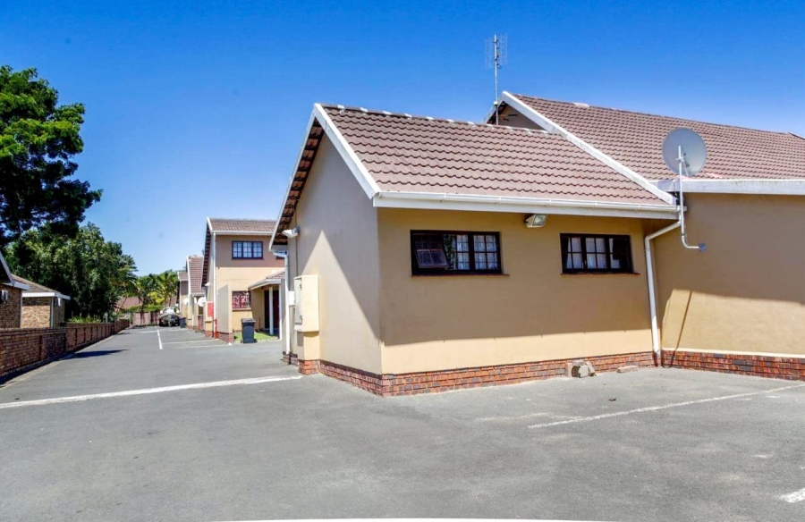 To Let 2 Bedroom Property for Rent in Meer En See KwaZulu-Natal