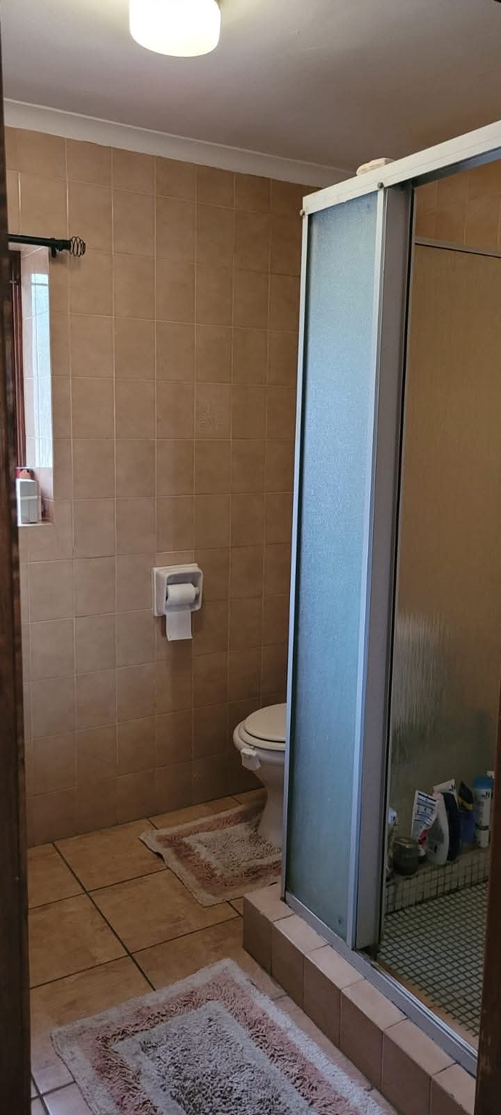 To Let 3 Bedroom Property for Rent in Amanzimtoti KwaZulu-Natal