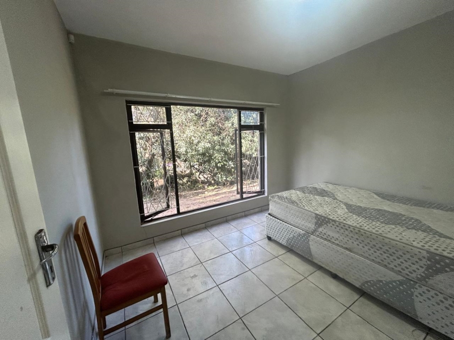 To Let 2 Bedroom Property for Rent in Uvongo KwaZulu-Natal