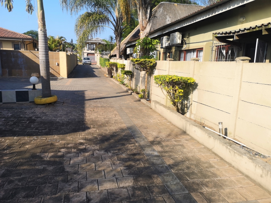 To Let 3 Bedroom Property for Rent in Birdswood KwaZulu-Natal