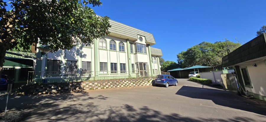 To Let commercial Property for Rent in Kloof KwaZulu-Natal