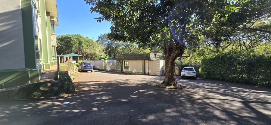 To Let commercial Property for Rent in Kloof KwaZulu-Natal