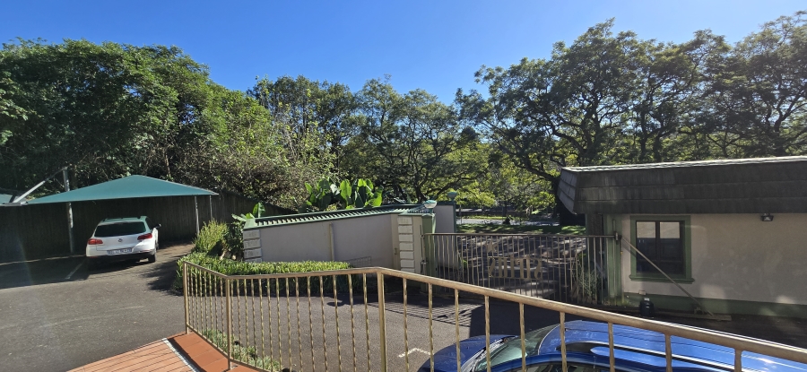 To Let commercial Property for Rent in Kloof KwaZulu-Natal