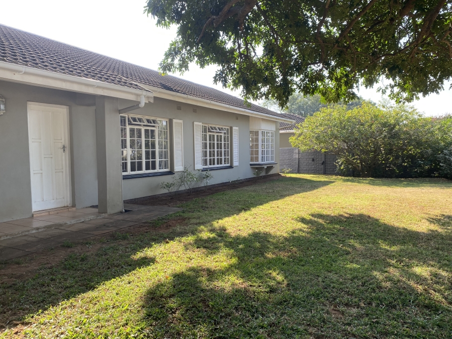 To Let 3 Bedroom Property for Rent in Ballitoville KwaZulu-Natal