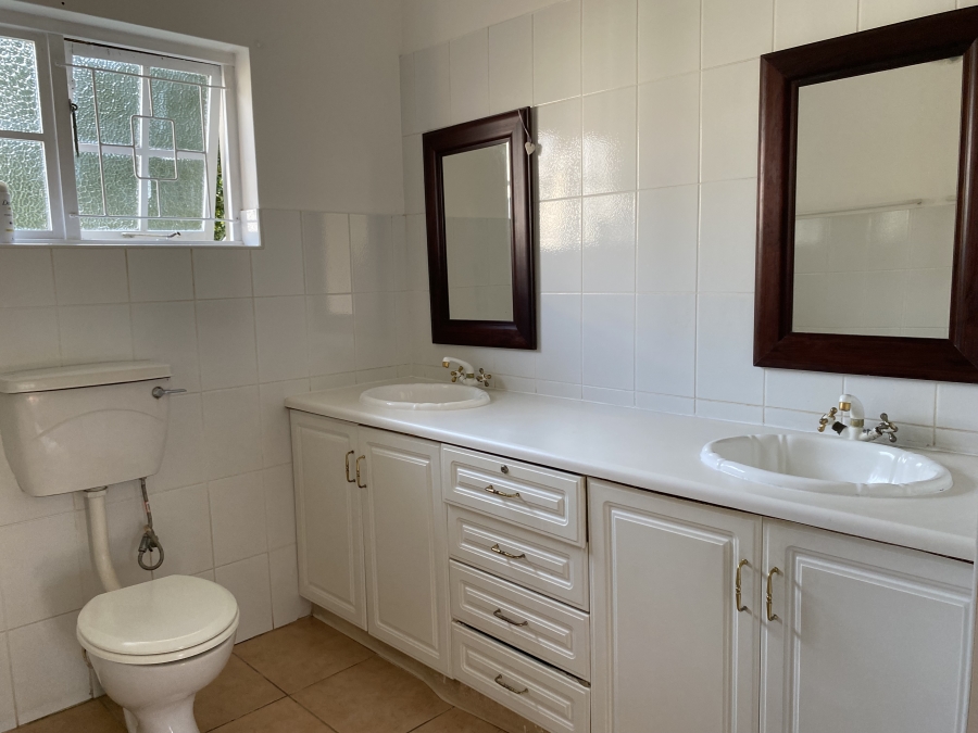To Let 3 Bedroom Property for Rent in Ballitoville KwaZulu-Natal
