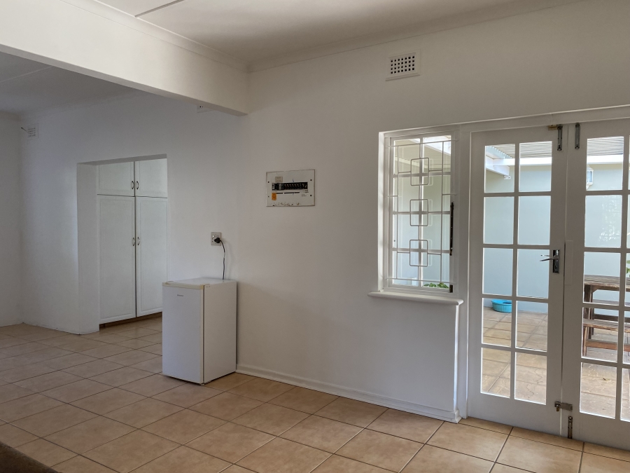 To Let 3 Bedroom Property for Rent in Ballitoville KwaZulu-Natal