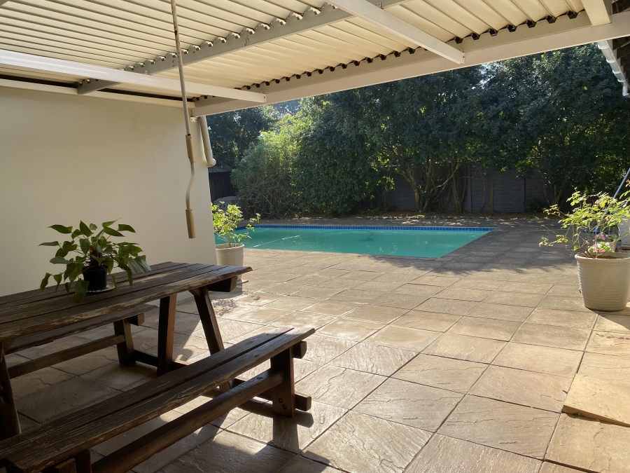 To Let 3 Bedroom Property for Rent in Ballitoville KwaZulu-Natal