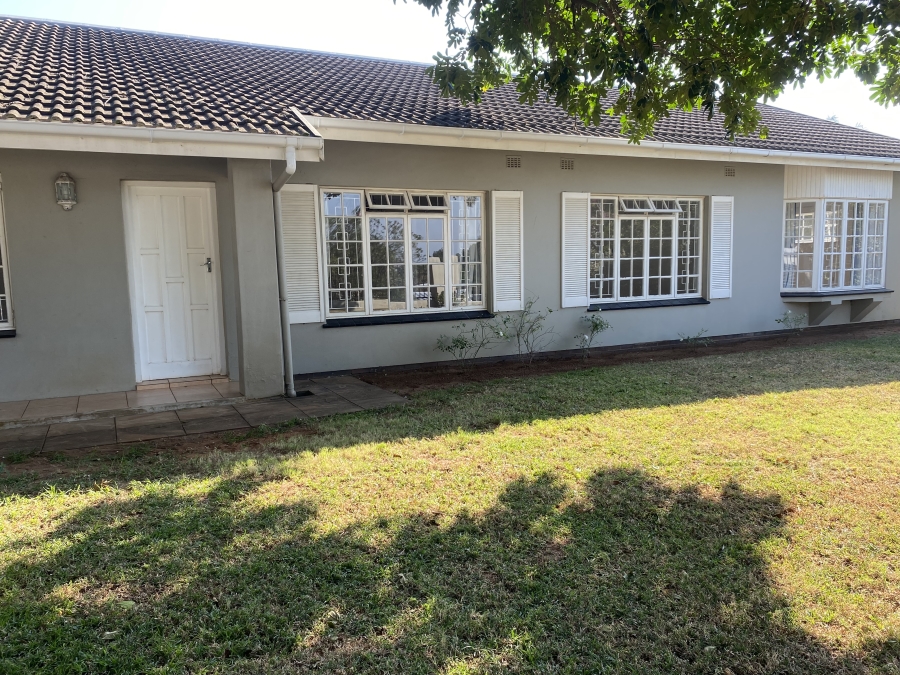 To Let 3 Bedroom Property for Rent in Ballitoville KwaZulu-Natal