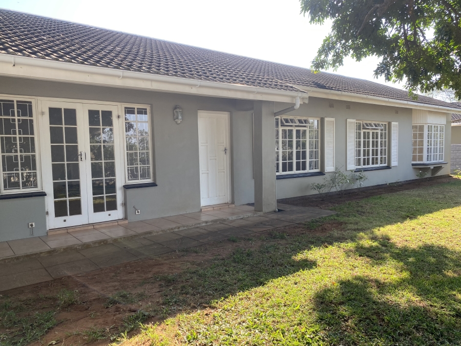 To Let 3 Bedroom Property for Rent in Ballitoville KwaZulu-Natal