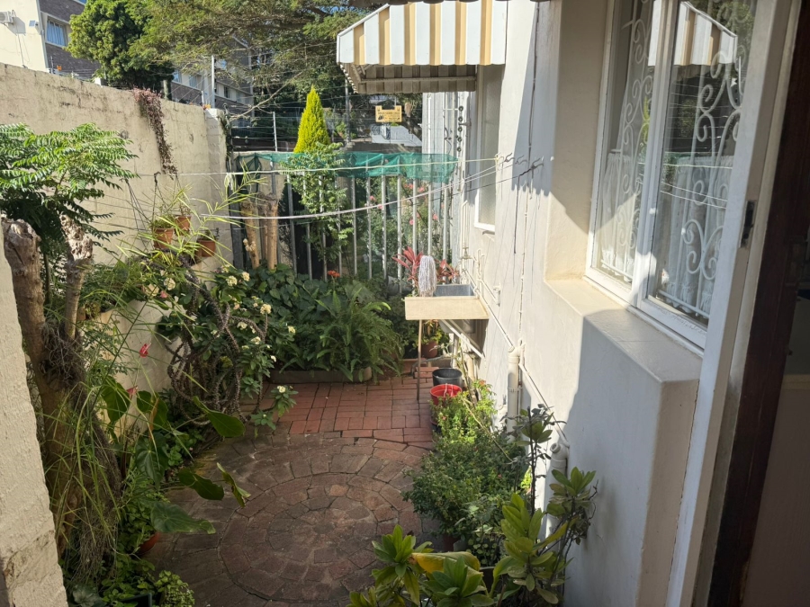 2 Bedroom Property for Sale in Essenwood KwaZulu-Natal