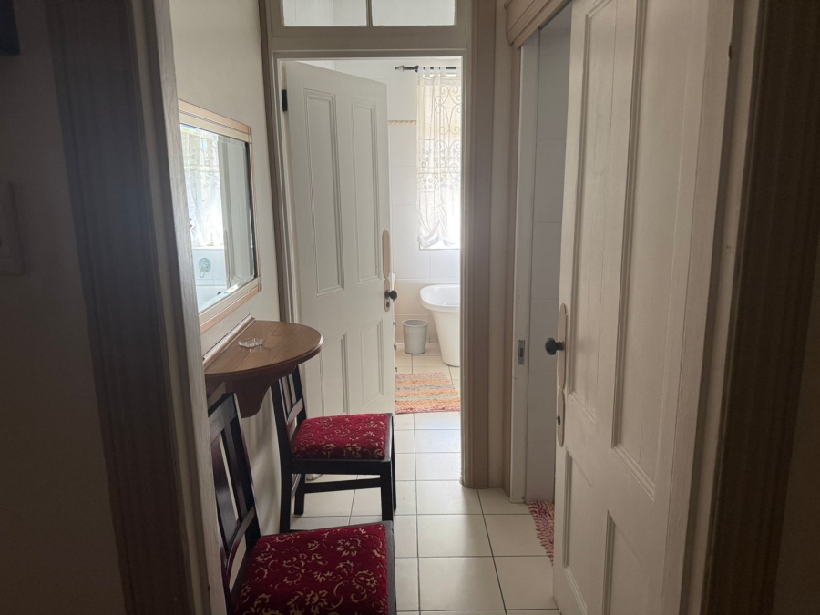 2 Bedroom Property for Sale in Essenwood KwaZulu-Natal