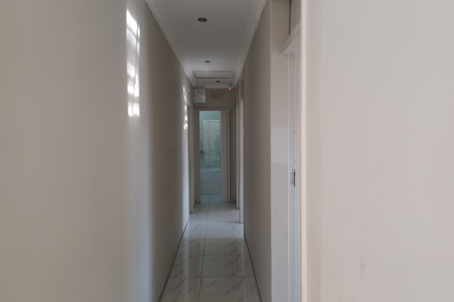 3 Bedroom Property for Sale in Sea View KwaZulu-Natal