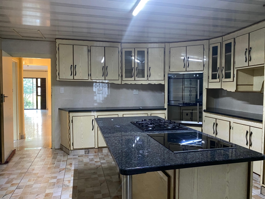 4 Bedroom Property for Sale in Glenwood KwaZulu-Natal