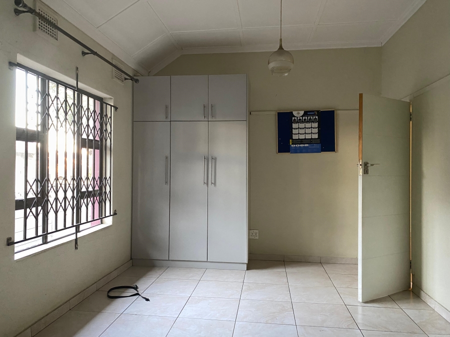4 Bedroom Property for Sale in Glenwood KwaZulu-Natal