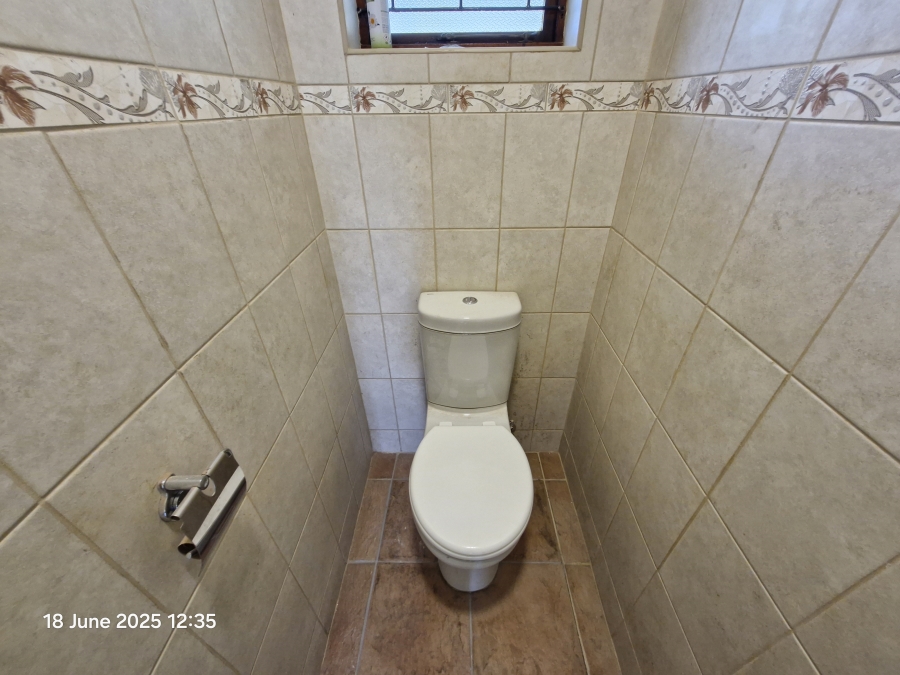 To Let 4 Bedroom Property for Rent in Westville Central KwaZulu-Natal