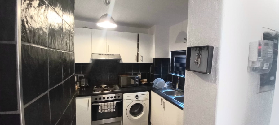 2 Bedroom Property for Sale in Essenwood KwaZulu-Natal