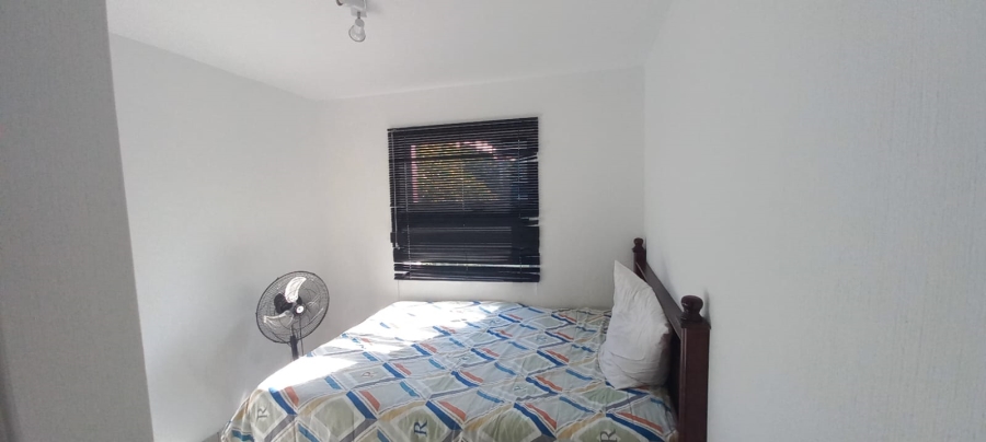 2 Bedroom Property for Sale in Essenwood KwaZulu-Natal