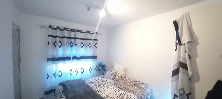 2 Bedroom Property for Sale in Essenwood KwaZulu-Natal
