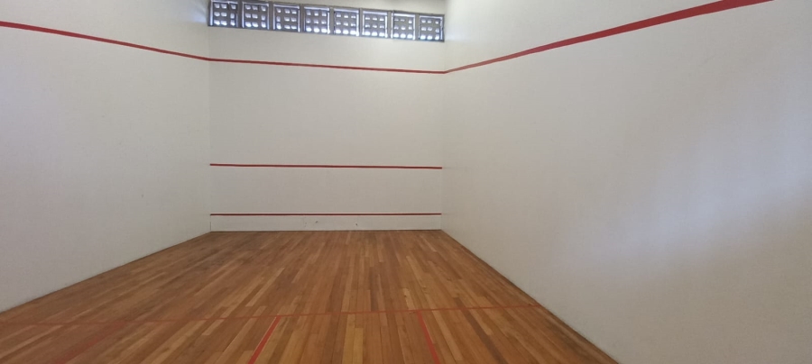 2 Bedroom Property for Sale in Essenwood KwaZulu-Natal