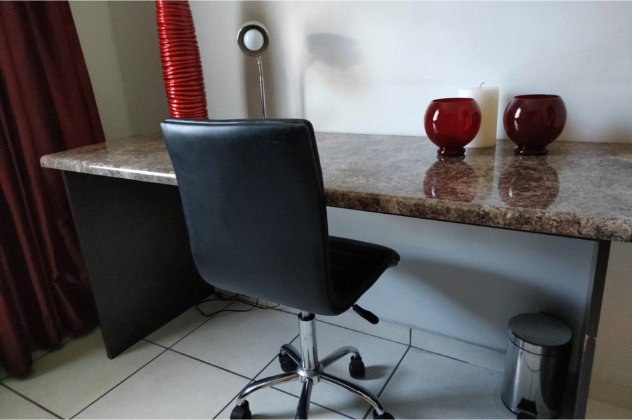 To Let 2 Bedroom Property for Rent in Arboretum KwaZulu-Natal