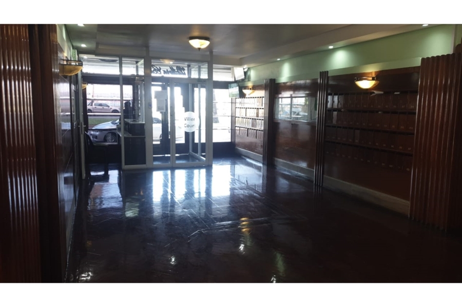 1 Bedroom Property for Sale in Durban Central KwaZulu-Natal