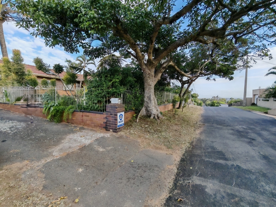 3 Bedroom Property for Sale in Ocean View KwaZulu-Natal